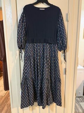 Navy Floral Tiered Midi Dress with Knit Bodice and Balloon Sleeves